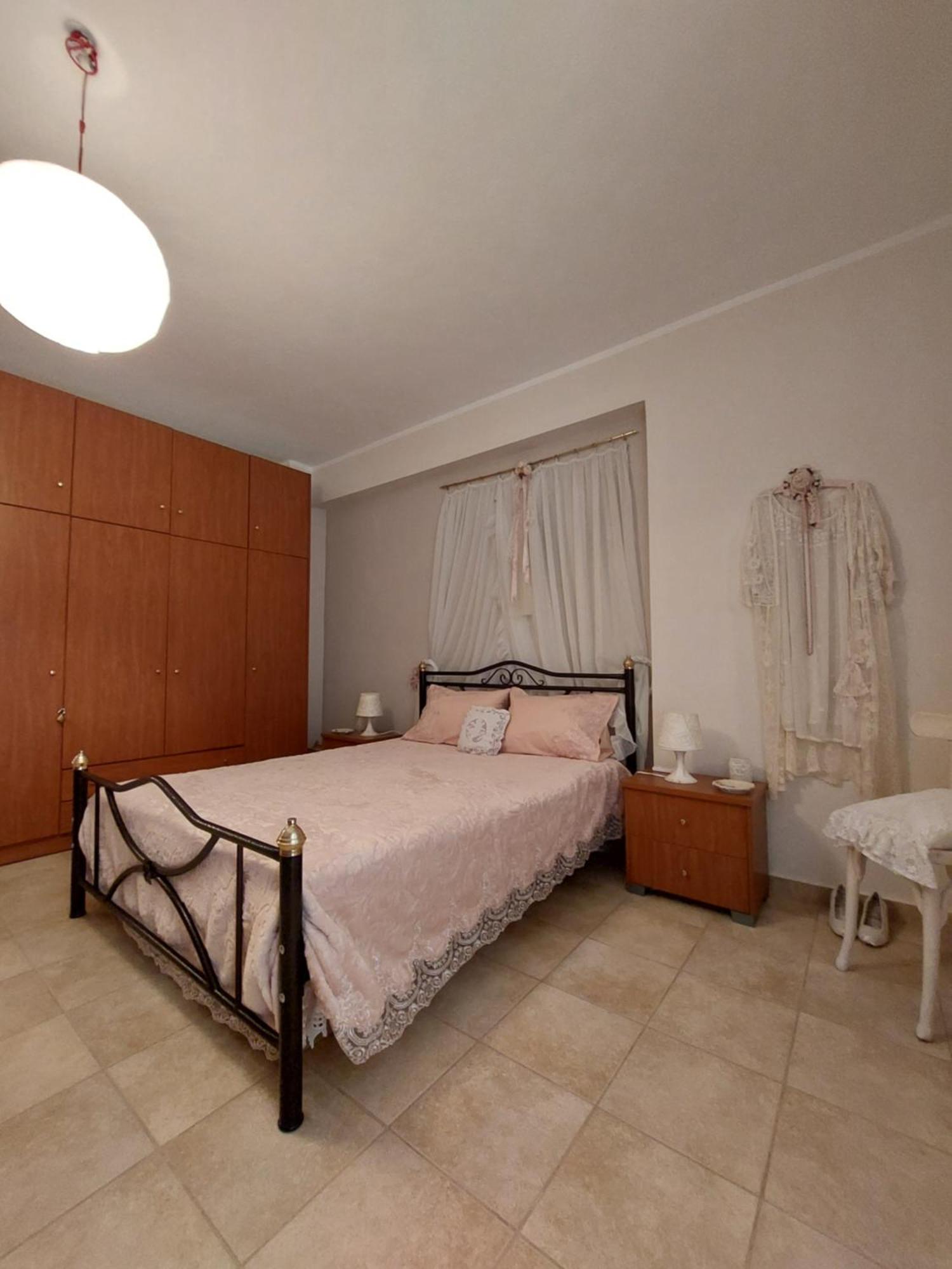 Antique Apartment Afytos Exterior foto